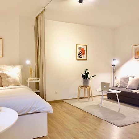 Neu - Gemuetliches Und Modernes Apartment Mit Stellplatz Koblenz  Luaran gambar