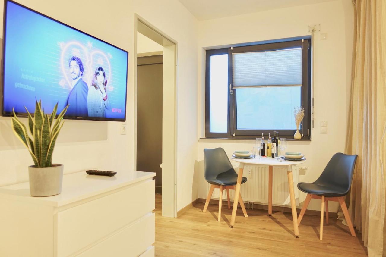 Neu - Gemuetliches Und Modernes Apartment Mit Stellplatz Koblenz  Luaran gambar