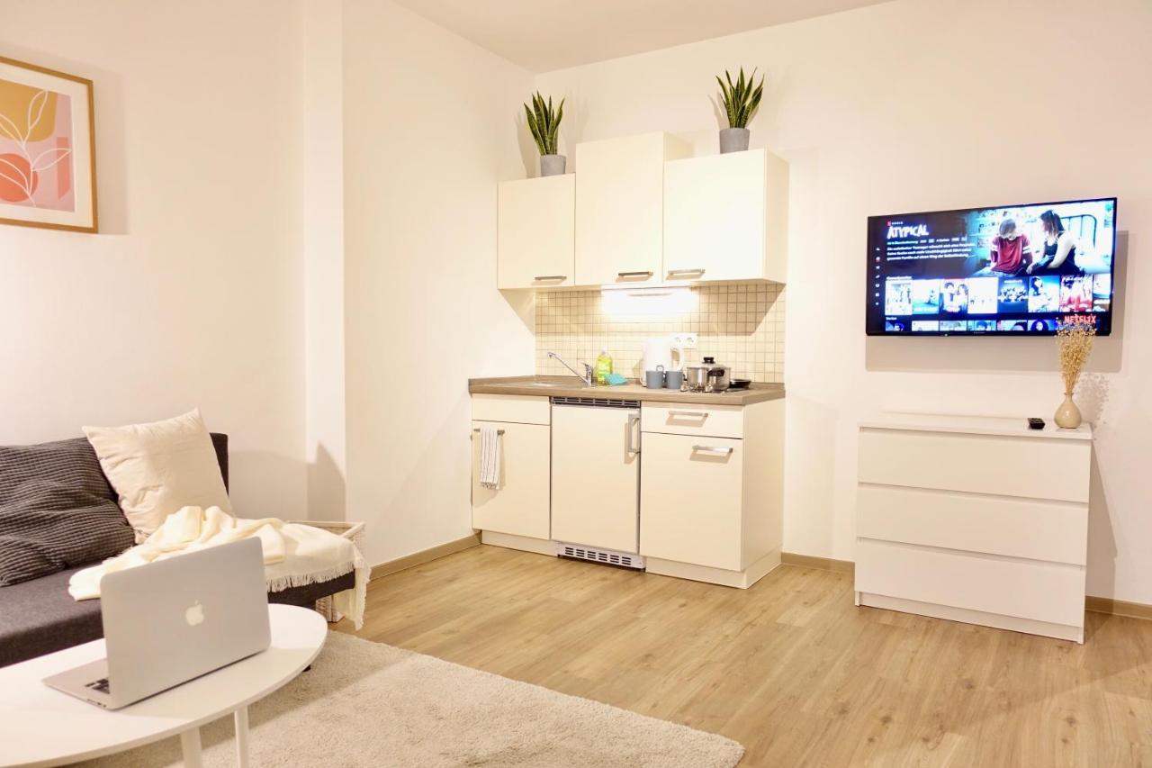 Neu - Gemuetliches Und Modernes Apartment Mit Stellplatz Koblenz  Luaran gambar