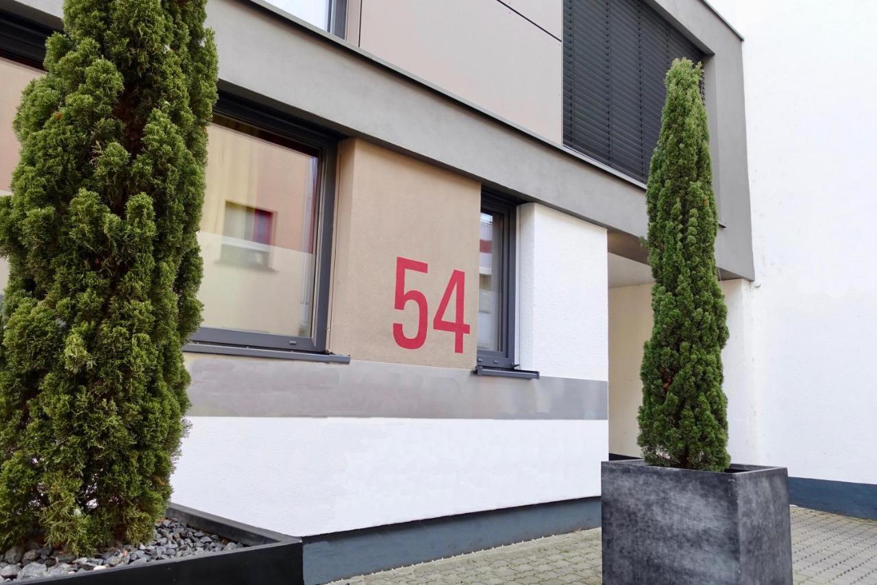 Neu - Gemuetliches Und Modernes Apartment Mit Stellplatz Koblenz  Luaran gambar